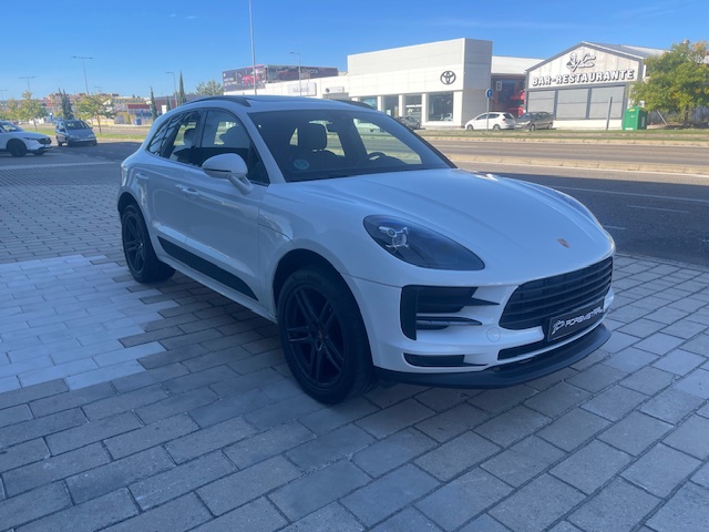 Side view of Porsche Macan